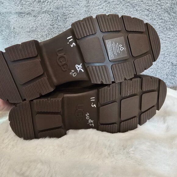 UGG Men's Skyview Classic Pull-On Chelsea Chestnut Suede Ankle Boots Sizes NEW - Picture 6 of 10